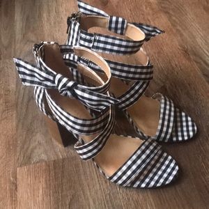 LC Lauren Conrad shoes